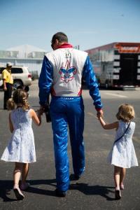 Justin Wilson and Girls